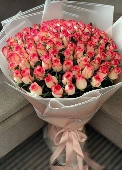 Sun Crest Atelier workshop space where corporate flower arrangements are designed and prepared for business delivery